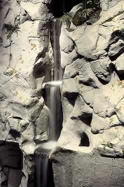 synthetic rocks from concrete