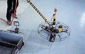 Hover Trowel walk-behind concrete trowel