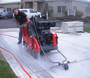 Multiquip pavement saw