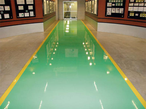 RapidShield created this long hallway of green and yellow.