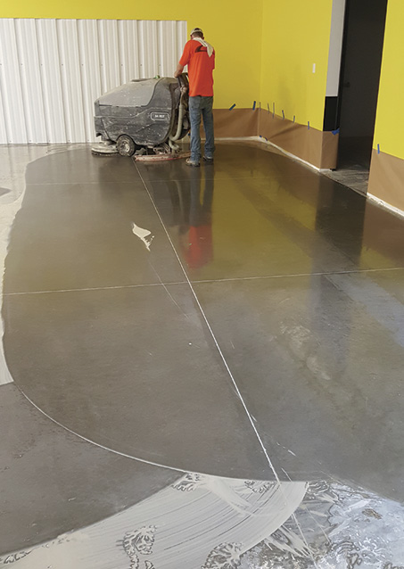 clean floor between grinding stages