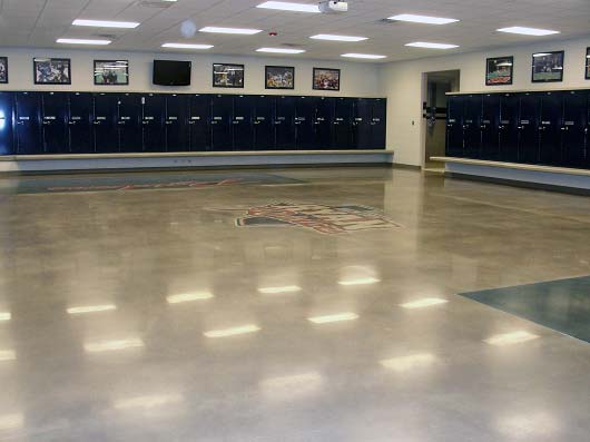 they started with 80-grit metal diamonds. When they reached the 400-grit level, ACCI dyed the floors using Midnight Black and Patriot Blue colors from AmeriPolish.
