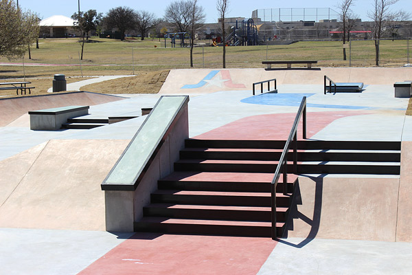 Decorative concrete used in Dallas skatepark