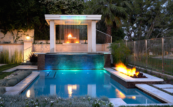 cast-in-place swim up bar in pool - Concrete Decor magazine