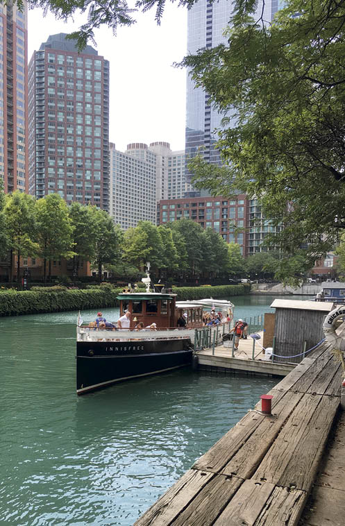 An architectural boat tour of Chicagos downtown waterways gave everyone a stronger appreciation for high-rise construction and the architects creative inspiration.