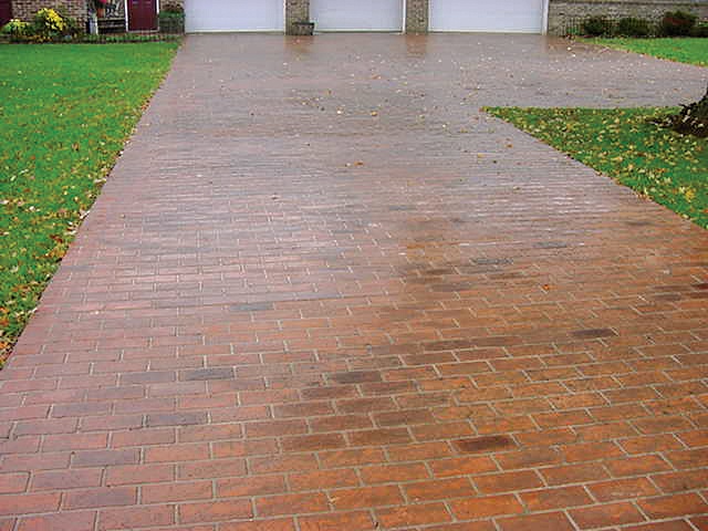 concrete driveway with a stencil system