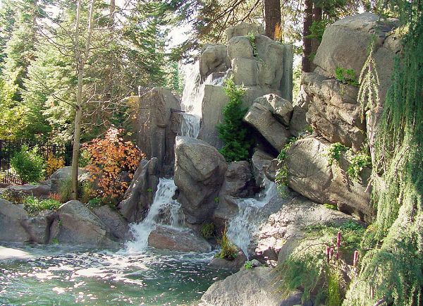 Lakeland Co., of Rathdrum, Idaho, created this water feature for a private residence in Incline Village, Calif., using sprayed GFRC.