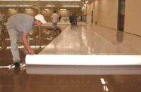 A single-use wet blanket is one of the methods for curing concrete