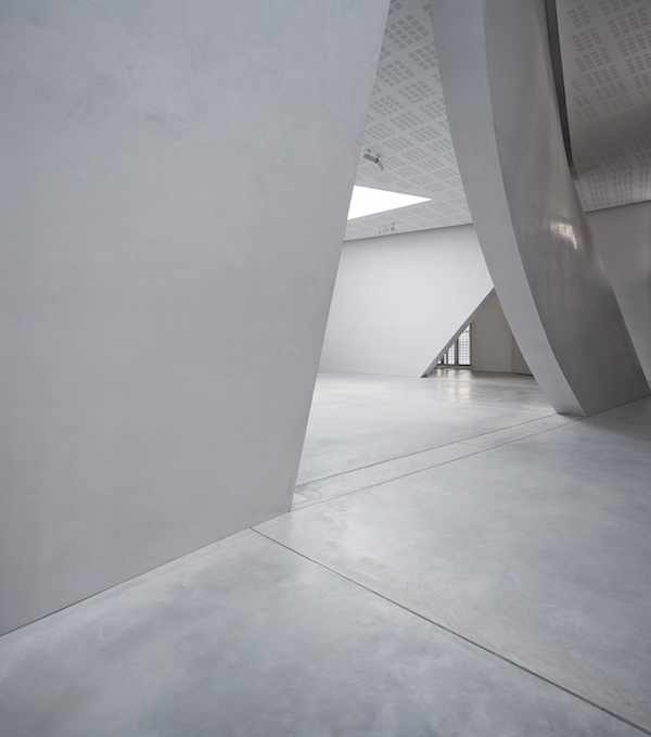 Ideal Work Palazzo Grassi concrete coating