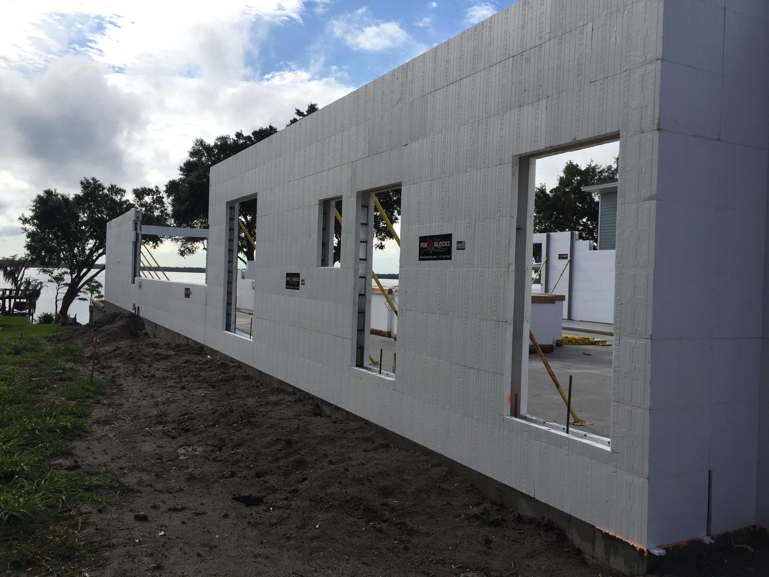 Turning Leaf Construction, a custom home builder and insulated concrete form distributor based in Sanford, Florida, has been building with ICFs for nearly 10 years. The company strongly recommends Floridians build ICF-fortified homes and businesses because they can withstand hurricane-force winds and are well insulated.