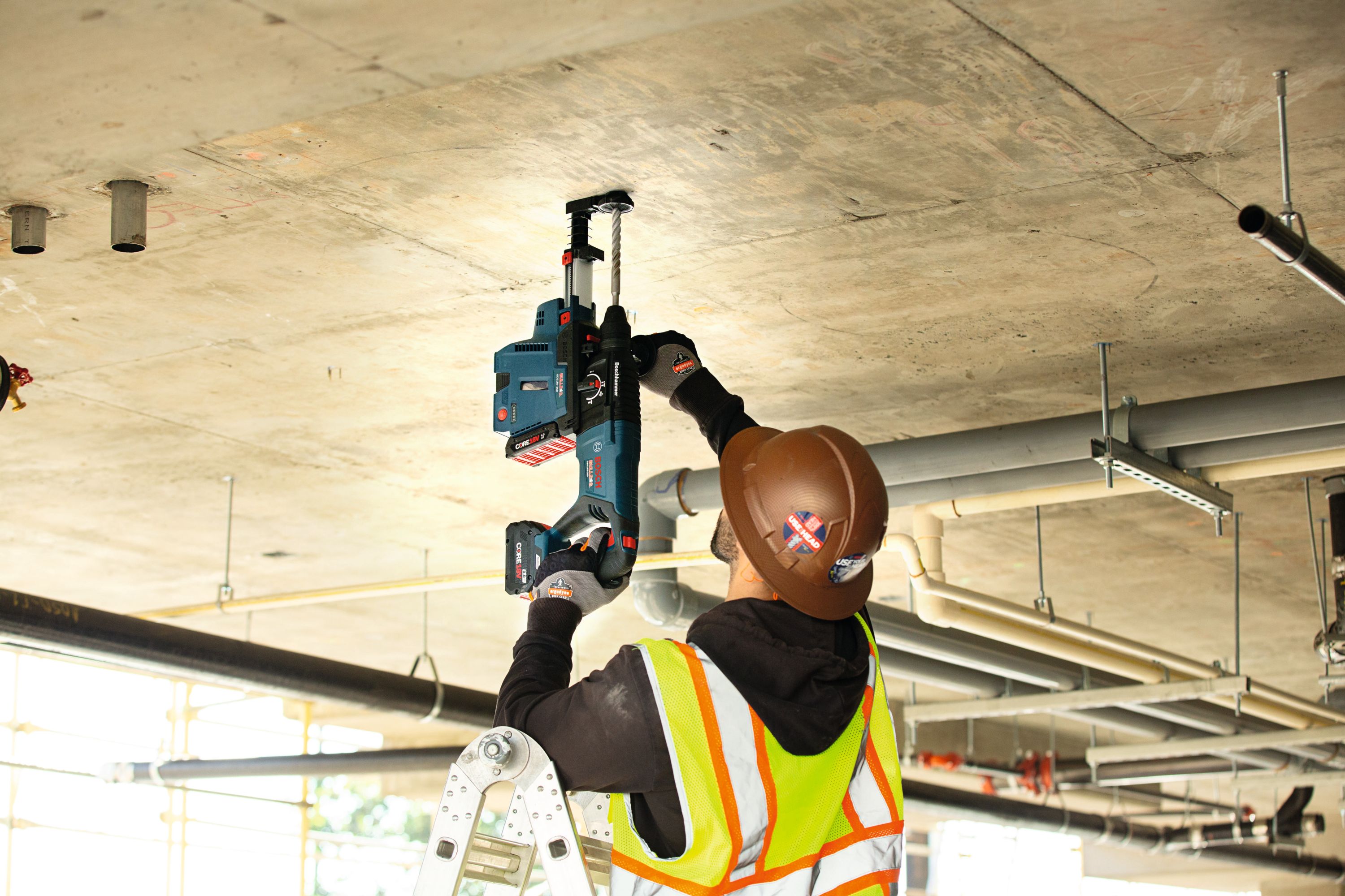 The GBH18V-26D cordless Bulldog is engineered with Bosch's KickBack Control technology, which reduces the risk of sudden tool reactions in bit bind-up situations.