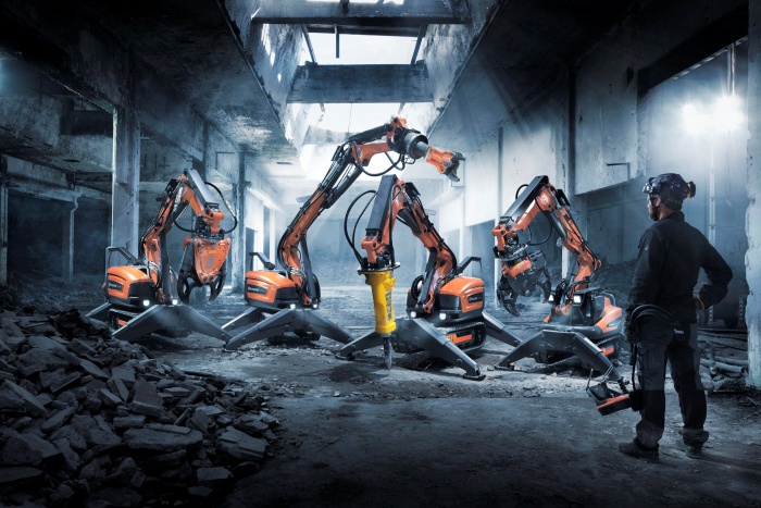 The new range of DXR Robots for demolition from Husqvarna offer more power and more control, which means users can take their skills to a whole new level.