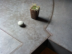 Seams can be incorporated into concrete countertop for visual appeal.