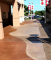 Free-form saw cuts complement the colors and update the look of the mall.