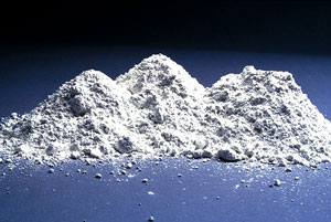 There are only slight chemical differences between gray and white portland cement. Manufacturers usually control the color of white cement by limiting the amount of iron and manganese oxides.
